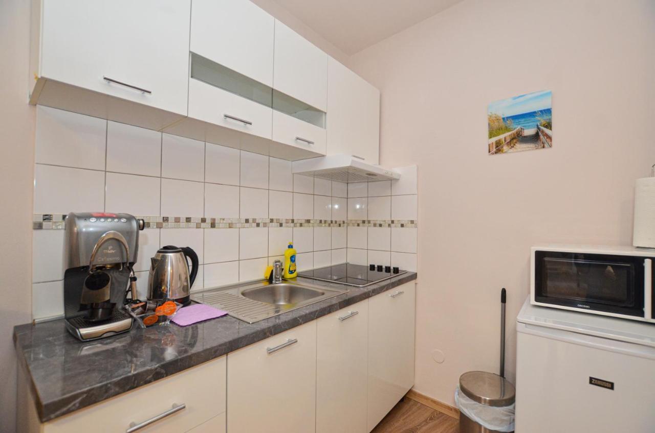Klaudia Studio Ровинь Экстерьер фото